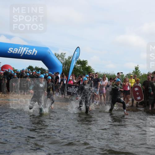 21.06.2026 - Viking Triathlon Michael Strokosch http://msf.ph/oto/9820647 21.06.2026 10:00:44 Schwimmen 46, 104, 119, 176, 371, 426, 441, 453, 466, 548, 565, 569, 620, 626, 643 meine-sportfotos.de