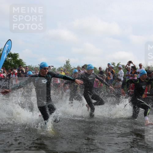 21.06.2026 - Viking Triathlon Michael Strokosch http://msf.ph/oto/9820652 21.06.2026 10:00:45 Schwimmen 46, 104, 119, 176, 371, 426, 441, 453, 466, 548, 565, 569, 620, 626, 643 meine-sportfotos.de