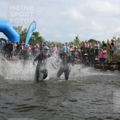 21.06.2026 - Viking Triathlon Michael Strokosch http://msf.ph/oto/9820717 21.06.2026 10:01:14 Schwimmen 5, 18, 65, 89, 114, 131, 169, 242, 270, 271, 280, 342, 383, 447, 486 meine-sportfotos.de