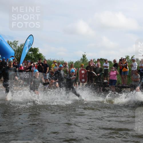 21.06.2026 - Viking Triathlon Michael Strokosch http://msf.ph/oto/9820747 21.06.2026 10:01:29 Schwimmen 13, 26, 28, 51, 62, 145, 300, 311, 359, 500, 551, 568, 576, 627, 665 meine-sportfotos.de