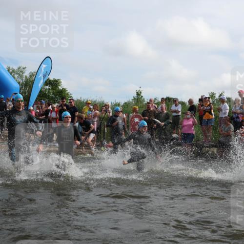 21.06.2026 - Viking Triathlon Michael Strokosch http://msf.ph/oto/9820748 21.06.2026 10:01:29 Schwimmen 13, 26, 28, 51, 62, 145, 300, 311, 359, 500, 551, 568, 576, 627, 665 meine-sportfotos.de