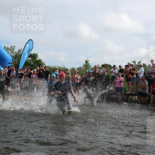 21.06.2026 - Viking Triathlon Michael Strokosch http://msf.ph/oto/9820755 21.06.2026 10:01:34 Schwimmen 13, 26, 62, 109, 113, 161, 278, 300, 311, 359, 551, 568, 576, 627, 633 meine-sportfotos.de