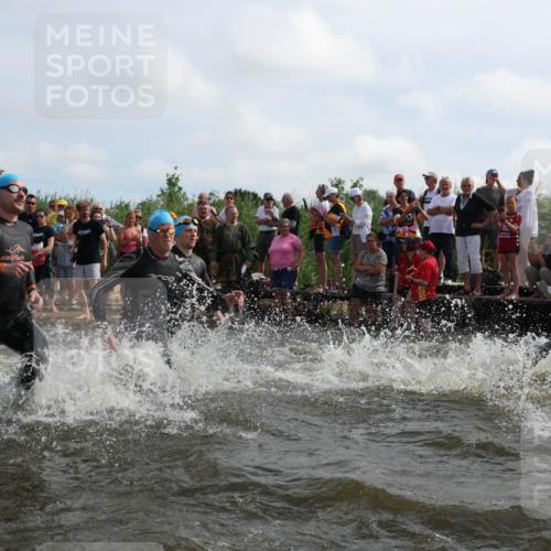 21.06.2026 - Viking Triathlon Michael Strokosch http://msf.ph/oto/9820769 21.06.2026 10:01:40 Schwimmen 38, 62, 109, 113, 161, 194, 278, 285, 311, 332, 359, 432, 551, 627, 633 meine-sportfotos.de