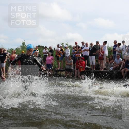 21.06.2026 - Viking Triathlon Michael Strokosch http://msf.ph/oto/9820770 21.06.2026 10:01:41 Schwimmen 38, 62, 109, 113, 161, 194, 278, 285, 311, 332, 359, 432, 551, 627, 633 meine-sportfotos.de