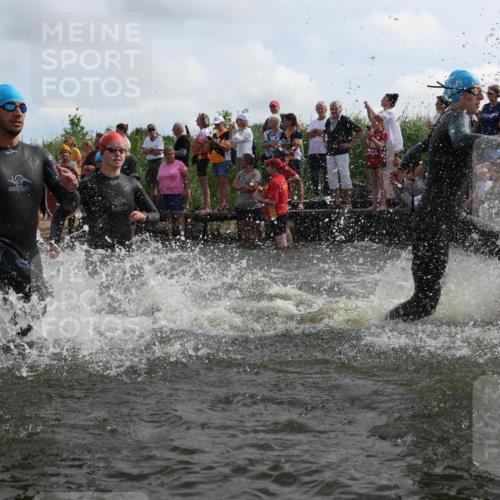 21.06.2026 - Viking Triathlon Michael Strokosch http://msf.ph/oto/9820889 21.06.2026 10:02:31 Schwimmen 83, 100, 126, 142, 220, 255, 325, 360, 392, 430, 513, 560, 579, 604, 651 meine-sportfotos.de