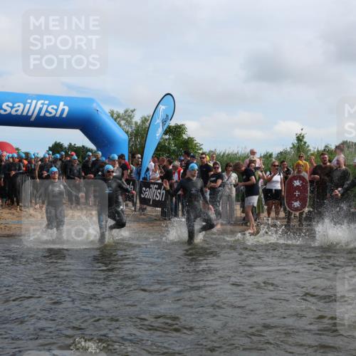 21.06.2026 - Viking Triathlon Michael Strokosch http://msf.ph/oto/9820893 21.06.2026 10:02:34 Schwimmen 83, 99, 100, 126, 220, 325, 386, 462, 485, 513, 560, 579, 604, 651 meine-sportfotos.de