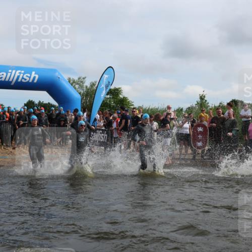 21.06.2026 - Viking Triathlon Michael Strokosch http://msf.ph/oto/9820894 21.06.2026 10:02:34 Schwimmen 83, 99, 100, 126, 220, 325, 386, 462, 485, 513, 560, 579, 604, 651 meine-sportfotos.de