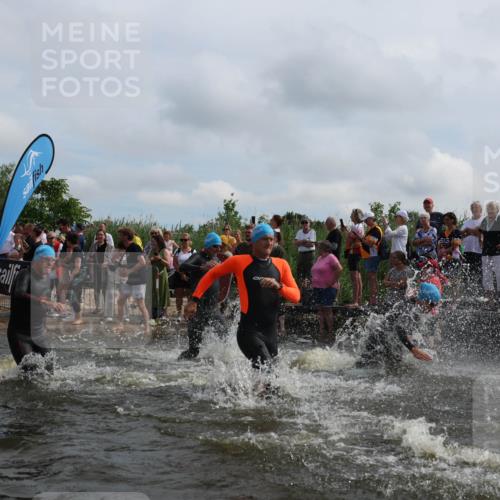 21.06.2026 - Viking Triathlon Michael Strokosch http://msf.ph/oto/9820940 21.06.2026 10:02:56 Schwimmen 20, 64, 73, 111, 171, 219, 233, 315, 395, 407, 475, 530, 546, 553, 634 meine-sportfotos.de