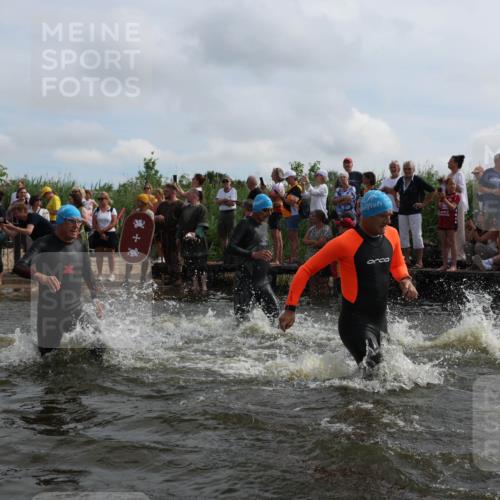 21.06.2026 - Viking Triathlon Michael Strokosch http://msf.ph/oto/9820944 21.06.2026 10:02:57 Schwimmen 20, 64, 73, 111, 171, 219, 233, 315, 395, 407, 475, 530, 546, 553, 634 meine-sportfotos.de
