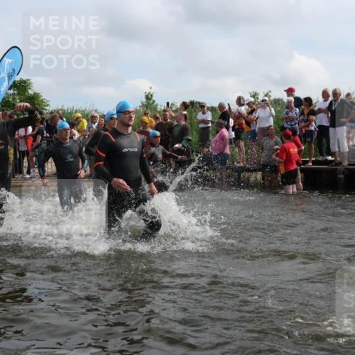 21.06.2026 - Viking Triathlon Michael Strokosch http://msf.ph/oto/9820951 21.06.2026 10:03:00 Schwimmen 64, 80, 82, 111, 199, 219, 233, 395, 407, 475, 530, 545, 546, 612, 634 meine-sportfotos.de