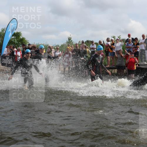 21.06.2026 - Viking Triathlon Michael Strokosch http://msf.ph/oto/9820961 21.06.2026 10:03:05 Schwimmen 49, 80, 82, 199, 200, 233, 348, 356, 395, 404, 407, 475, 545, 546, 612 meine-sportfotos.de