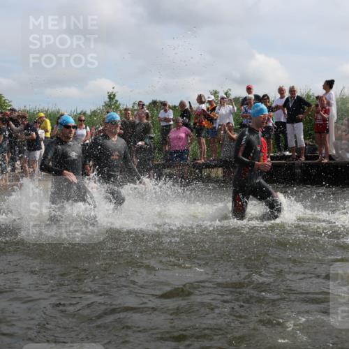 21.06.2026 - Viking Triathlon Michael Strokosch http://msf.ph/oto/9820963 21.06.2026 10:03:05 Schwimmen 49, 80, 82, 199, 200, 233, 348, 356, 395, 404, 407, 475, 545, 546, 612 meine-sportfotos.de