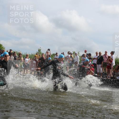 21.06.2026 - Viking Triathlon Michael Strokosch http://msf.ph/oto/9821049 21.06.2026 10:03:44 Schwimmen 137, 144, 229, 267, 287, 291, 323, 339, 340, 436, 450, 458, 521, 559, 649 meine-sportfotos.de