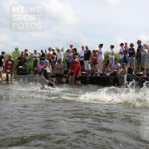 21.06.2026 - Viking Triathlon Michael Strokosch http://msf.ph/oto/9821112 21.06.2026 10:04:12 Schwimmen 195, 197, 227, 239, 243, 269, 279, 333, 377, 397, 400, 496, 526, 654, 666 meine-sportfotos.de