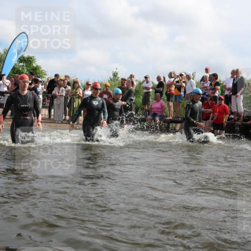 21.06.2026 - Viking Triathlon Michael Strokosch http://msf.ph/oto/9821151 21.06.2026 10:04:26 Schwimmen 96, 125, 132, 179, 205, 213, 241, 256, 398, 411, 465, 590, 602, 614, 658 meine-sportfotos.de