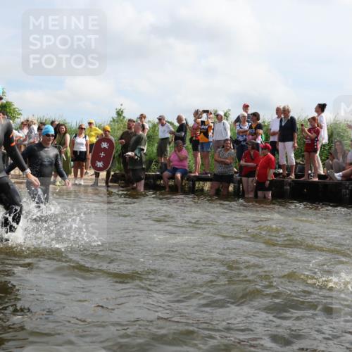 21.06.2026 - Viking Triathlon Michael Strokosch http://msf.ph/oto/9821181 21.06.2026 10:04:38 Schwimmen 44, 63, 125, 150, 167, 231, 232, 247, 349, 358, 398, 425, 465, 473, 484, 511, 590, 647 meine-sportfotos.de