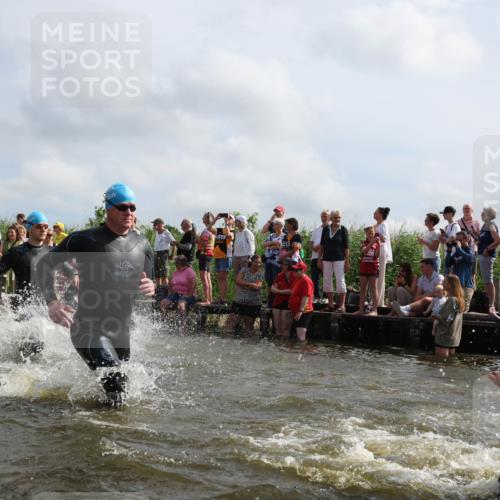 21.06.2026 - Viking Triathlon Michael Strokosch http://msf.ph/oto/9821194 21.06.2026 10:04:45 Schwimmen 22, 34, 44, 63, 150, 175, 231, 232, 247, 286, 349, 351, 355, 484, 511 meine-sportfotos.de