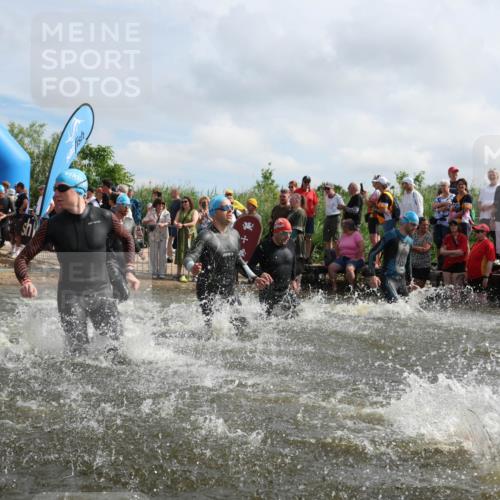 21.06.2026 - Viking Triathlon Michael Strokosch http://msf.ph/oto/9821221 21.06.2026 10:05:01 Schwimmen 214, 225, 297, 304, 318, 350, 353, 442, 456, 461, 492, 497, 508, 516, 650 meine-sportfotos.de