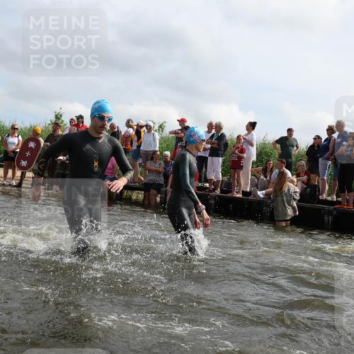 21.06.2026 - Viking Triathlon Michael Strokosch http://msf.ph/oto/9821311 21.06.2026 10:05:44 Schwimmen 45, 78, 183, 193, 234, 316, 387, 393, 399, 482, 528, 567, 578, 663 meine-sportfotos.de