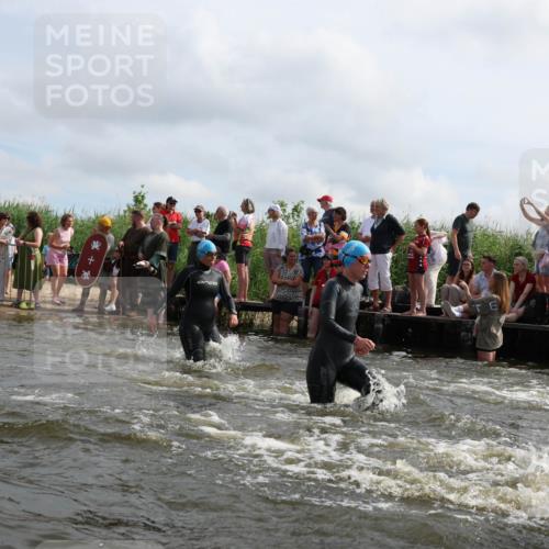 21.06.2026 - Viking Triathlon Michael Strokosch http://msf.ph/oto/9821376 21.06.2026 10:06:14 Schwimmen 41, 147, 153, 162, 173, 184, 185, 190, 248, 273, 274, 312, 368, 378, 405, 479, 533, 541, 550, 603 meine-sportfotos.de