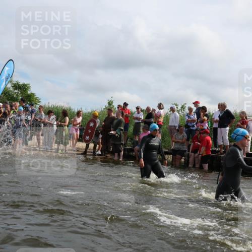 21.06.2026 - Viking Triathlon Michael Strokosch http://msf.ph/oto/9821377 21.06.2026 10:06:14 Schwimmen 41, 147, 153, 162, 173, 184, 185, 190, 248, 273, 274, 312, 368, 378, 405, 479, 533, 541, 550, 603 meine-sportfotos.de