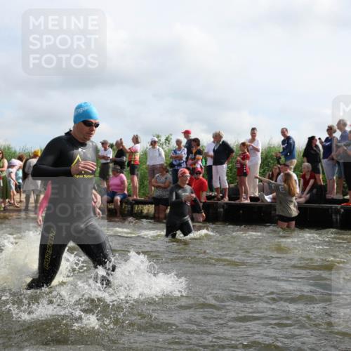 21.06.2026 - Viking Triathlon Michael Strokosch http://msf.ph/oto/9821387 21.06.2026 10:06:23 Schwimmen 41, 72, 85, 184, 190, 212, 248, 274, 312, 378, 415, 489, 522, 533, 539, 550, 577, 603 meine-sportfotos.de
