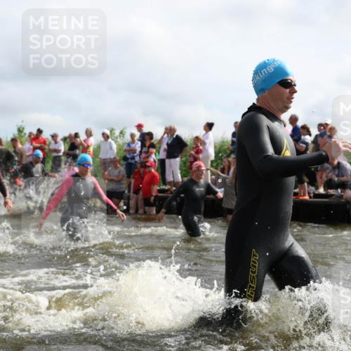 21.06.2026 - Viking Triathlon Michael Strokosch http://msf.ph/oto/9821390 21.06.2026 10:06:24 Schwimmen 56, 72, 85, 184, 188, 190, 212, 274, 312, 378, 415, 489, 522, 533, 539, 550, 577, 603 meine-sportfotos.de