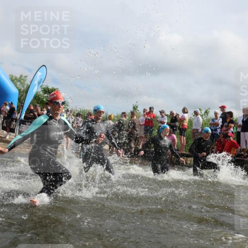 21.06.2026 - Viking Triathlon Michael Strokosch http://msf.ph/oto/9821410 21.06.2026 10:06:35 Schwimmen 56, 72, 138, 151, 177, 188, 206, 212, 260, 321, 326, 415, 445, 616, 619 meine-sportfotos.de