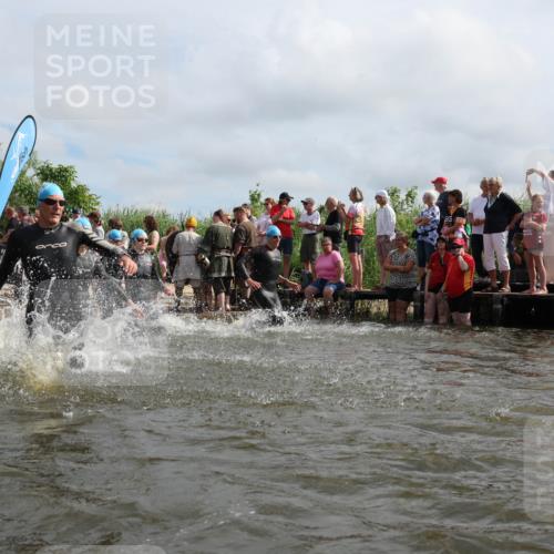 21.06.2026 - Viking Triathlon Michael Strokosch http://msf.ph/oto/9821420 21.06.2026 10:06:41 Schwimmen 138, 151, 177, 206, 260, 321, 326, 429, 444, 445, 616, 618, 619, 638, 641 meine-sportfotos.de