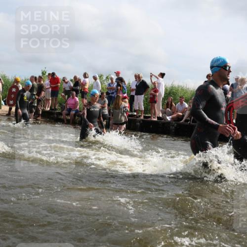 21.06.2026 - Viking Triathlon Michael Strokosch http://msf.ph/oto/9821466 21.06.2026 10:07:07 Schwimmen 37, 60, 69, 94, 123, 135, 289, 307, 314, 329, 345, 369, 470, 523, 555 meine-sportfotos.de