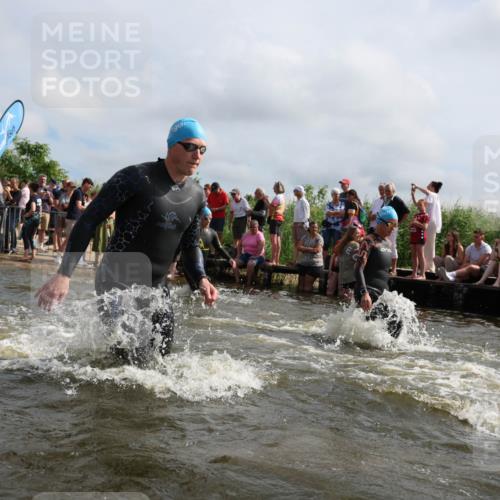 21.06.2026 - Viking Triathlon Michael Strokosch http://msf.ph/oto/9821468 21.06.2026 10:07:08 Schwimmen 37, 60, 69, 94, 116, 123, 135, 289, 307, 314, 329, 345, 369, 390, 470, 523, 555, 574, 662 meine-sportfotos.de