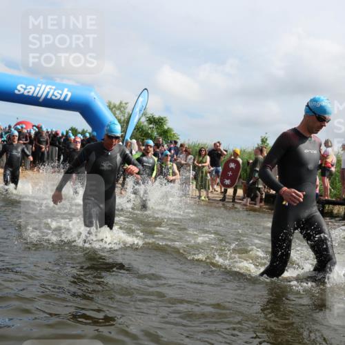 21.06.2026 - Viking Triathlon Michael Strokosch http://msf.ph/oto/9821476 21.06.2026 10:07:14 Schwimmen 37, 116, 135, 163, 289, 390, 401, 469, 470, 483, 523, 555, 574, 662 meine-sportfotos.de