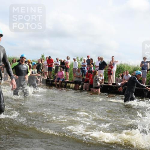 21.06.2026 - Viking Triathlon Michael Strokosch http://msf.ph/oto/9821480 21.06.2026 10:07:15 Schwimmen 115, 116, 135, 163, 209, 289, 390, 401, 469, 470, 483, 523, 555, 574, 662 meine-sportfotos.de