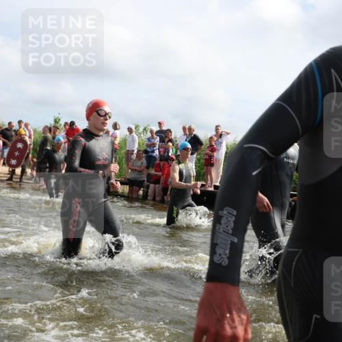 21.06.2026 - Viking Triathlon Michael Strokosch http://msf.ph/oto/9821485 21.06.2026 10:07:17 Schwimmen 115, 116, 135, 163, 209, 289, 390, 401, 469, 470, 483, 523, 555, 574, 662 meine-sportfotos.de