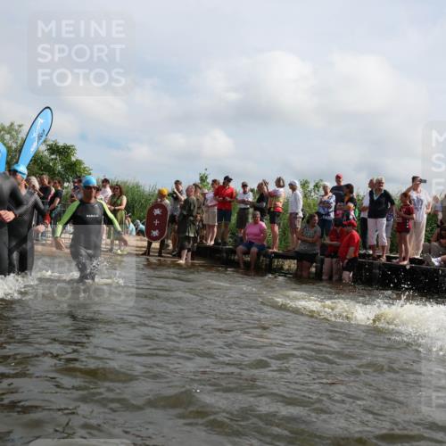 21.06.2026 - Viking Triathlon Michael Strokosch http://msf.ph/oto/9821530 21.06.2026 10:07:42 Schwimmen 24, 36, 66, 81, 164, 258, 275, 306, 313, 346, 363, 366, 374, 448, 628 meine-sportfotos.de