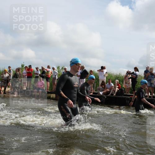 21.06.2026 - Viking Triathlon Michael Strokosch http://msf.ph/oto/9821561 21.06.2026 10:07:58 Schwimmen 57, 97, 124, 178, 217, 257, 295, 298, 388, 413, 494, 534, 622, 630, 635 meine-sportfotos.de