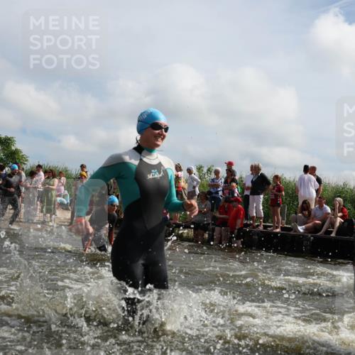 21.06.2026 - Viking Triathlon Michael Strokosch http://msf.ph/oto/9821564 21.06.2026 10:07:59 Schwimmen 57, 71, 178, 217, 257, 295, 298, 388, 424, 494, 534, 607, 635 meine-sportfotos.de