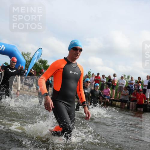 21.06.2026 - Viking Triathlon Michael Strokosch http://msf.ph/oto/9821624 21.06.2026 10:08:33 Schwimmen 48, 133, 168, 192, 207, 222, 254, 317, 322, 354, 375, 376, 571, 613, 629 meine-sportfotos.de