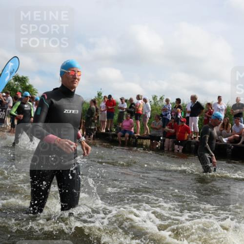21.06.2026 - Viking Triathlon Michael Strokosch http://msf.ph/oto/9821663 21.06.2026 10:08:50 Schwimmen 40, 105, 139, 181, 196, 224, 237, 272, 344, 365, 389, 409, 476, 566, 661 meine-sportfotos.de