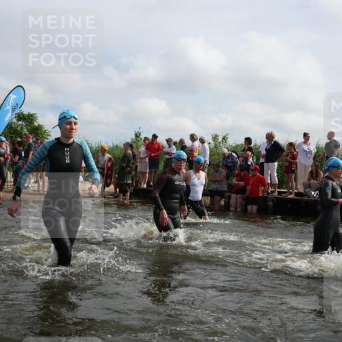 21.06.2026 - Viking Triathlon Michael Strokosch http://msf.ph/oto/9821669 21.06.2026 10:08:54 Schwimmen 40, 106, 139, 181, 196, 224, 237, 252, 272, 344, 362, 389, 476, 509, 566, 661 meine-sportfotos.de