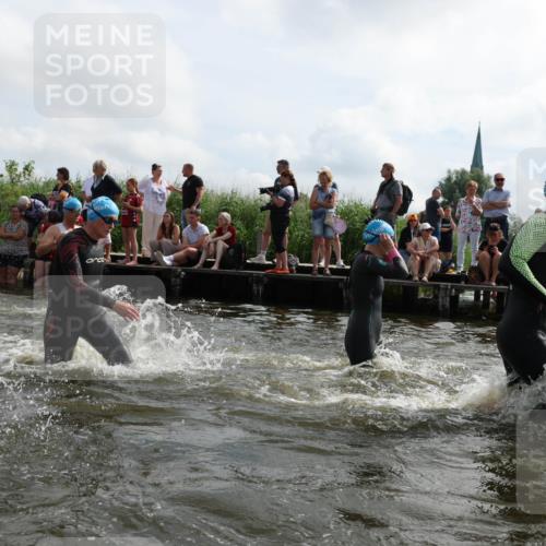 21.06.2026 - Viking Triathlon Michael Strokosch http://msf.ph/oto/9821673 21.06.2026 10:08:55 Schwimmen 40, 106, 139, 181, 196, 224, 237, 252, 272, 344, 362, 389, 509, 566 meine-sportfotos.de