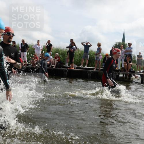 21.06.2026 - Viking Triathlon Michael Strokosch http://msf.ph/oto/9821713 21.06.2026 10:09:10 Schwimmen 70, 77, 127, 155, 347, 385, 431, 502, 504, 529, 542, 631, 639, 652, 670 meine-sportfotos.de