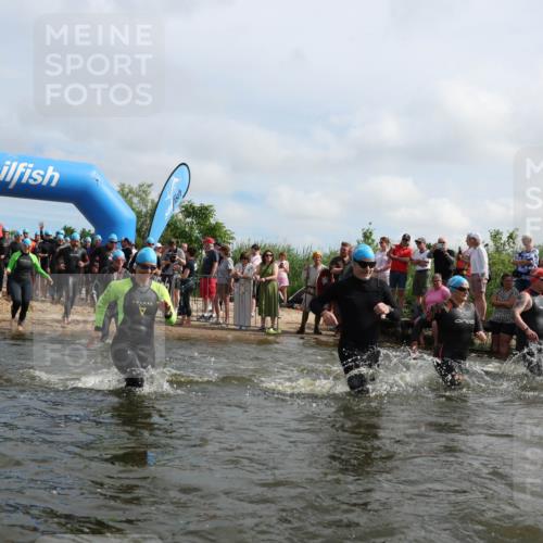 21.06.2026 - Viking Triathlon Michael Strokosch http://msf.ph/oto/9821719 21.06.2026 10:09:13 Schwimmen 70, 77, 127, 155, 347, 385, 431, 502, 504, 529, 542, 631, 639, 652, 670 meine-sportfotos.de