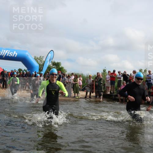 21.06.2026 - Viking Triathlon Michael Strokosch http://msf.ph/oto/9821722 21.06.2026 10:09:14 Schwimmen 127, 141, 155, 347, 385, 431, 502, 504, 529, 532, 538, 561, 631, 639, 646, 670 meine-sportfotos.de