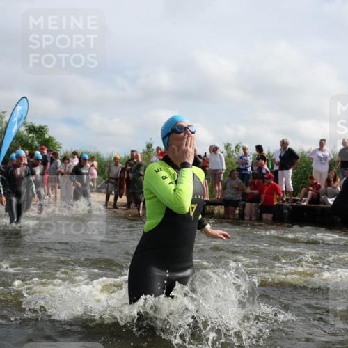 21.06.2026 - Viking Triathlon Michael Strokosch http://msf.ph/oto/9821727 21.06.2026 10:09:15 Schwimmen 127, 141, 155, 347, 385, 431, 502, 504, 529, 532, 538, 561, 639, 646, 670 meine-sportfotos.de