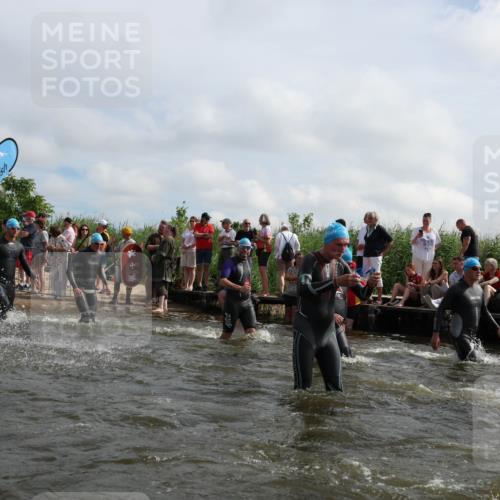21.06.2026 - Viking Triathlon Michael Strokosch http://msf.ph/oto/9821736 21.06.2026 10:09:21 Schwimmen 52, 61, 127, 141, 309, 385, 439, 504, 512, 529, 532, 538, 561, 646, 670 meine-sportfotos.de