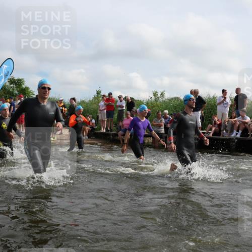 21.06.2026 - Viking Triathlon Michael Strokosch http://msf.ph/oto/9821784 21.06.2026 10:09:39 Schwimmen 39, 117, 174, 244, 264, 305, 357, 379, 417, 491, 515, 557 meine-sportfotos.de