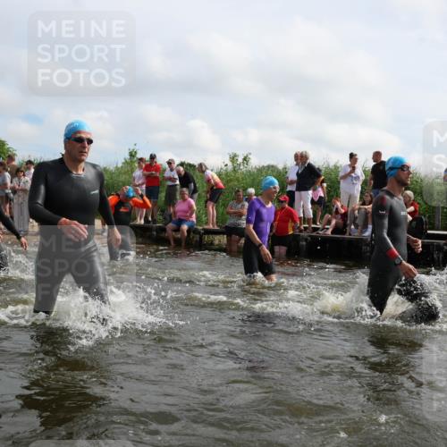 21.06.2026 - Viking Triathlon Michael Strokosch http://msf.ph/oto/9821786 21.06.2026 10:09:40 Schwimmen 39, 117, 244, 264, 379, 491, 515 meine-sportfotos.de