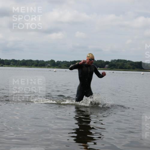21.06.2026 - Viking Triathlon Michael Strokosch http://msf.ph/oto/9821829 21.06.2026 10:24:48 Schwimmen 9 meine-sportfotos.de