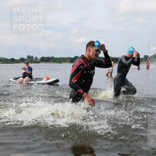 21.06.2026 - Viking Triathlon Michael Strokosch http://msf.ph/oto/9821860 21.06.2026 10:25:30 Schwimmen 1, 4, 10, 189 meine-sportfotos.de